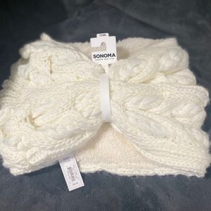 White fluffy warm scarf